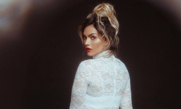 Kelly Key anuncia lançamento de novo álbum