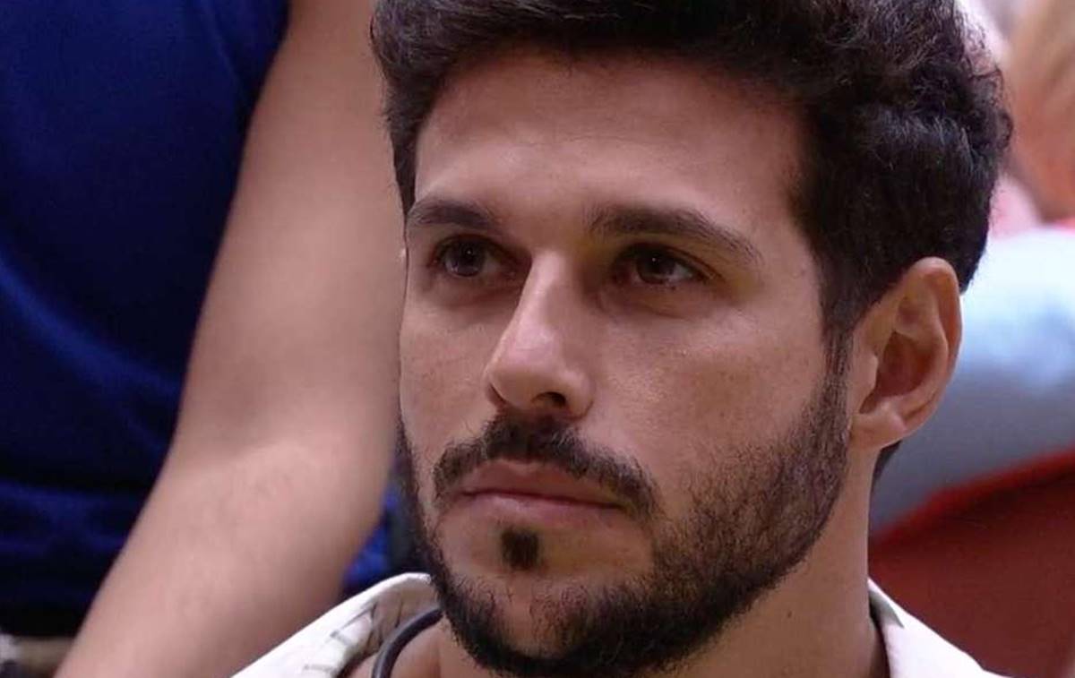Irmão de Rodrigo Mussi reclama com pedido de fotos do ex-BBB após alta do hospital e manda recado