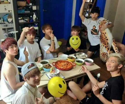 Apartamento que o BTS viveu nos primeiros anos do grupo