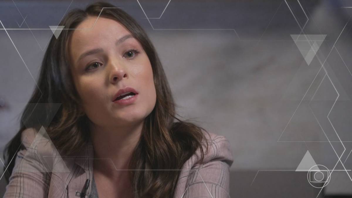 Larissa Manoela explica por que se afastou dos pais e expõe áudios inéditos